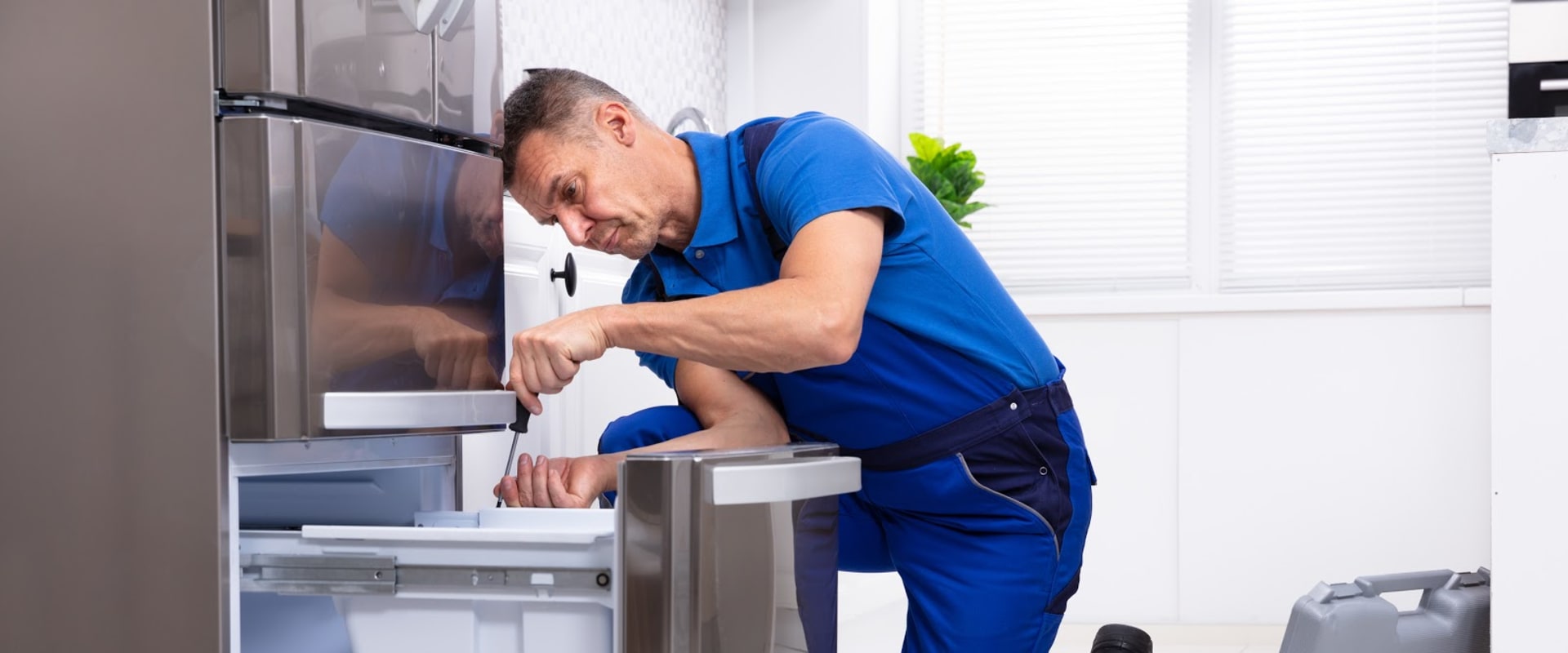 What Does a Professional Appliance Repair Technician Do?